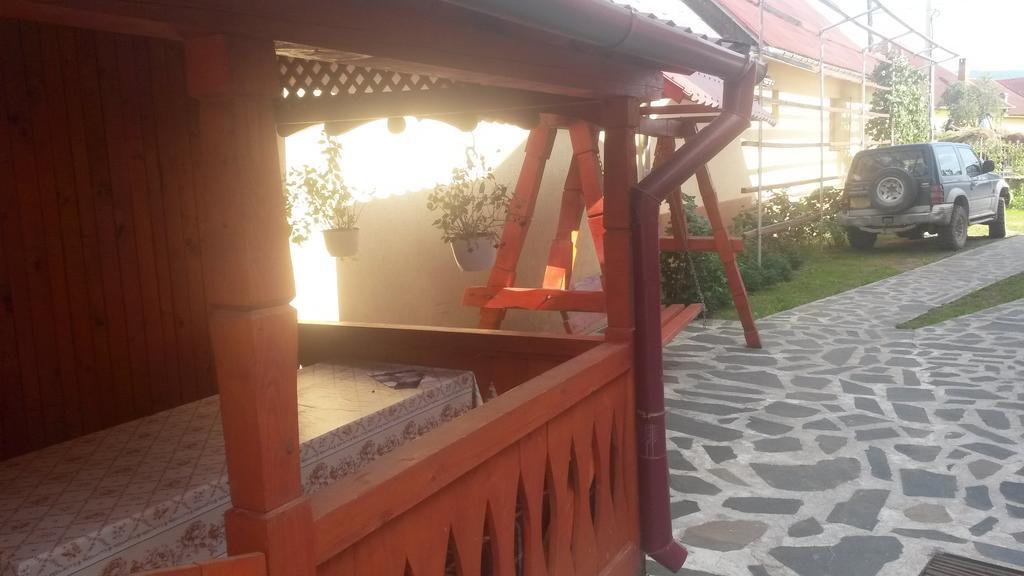 Pensiunea Adi Săpînţa Extérieur photo